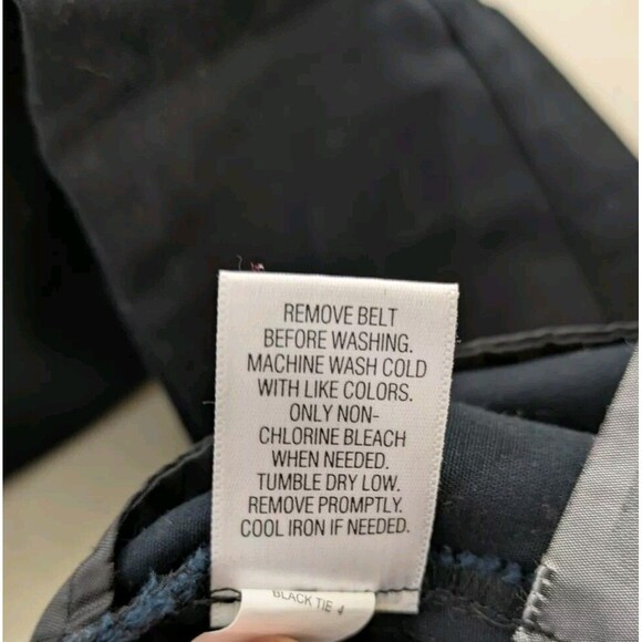 Dana Buchman Black Stretch Straight Leg Dress Pants Women's Size 4 Mid Rise - Picture 8 of 9